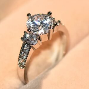 Bague plaqué or blanc 18k